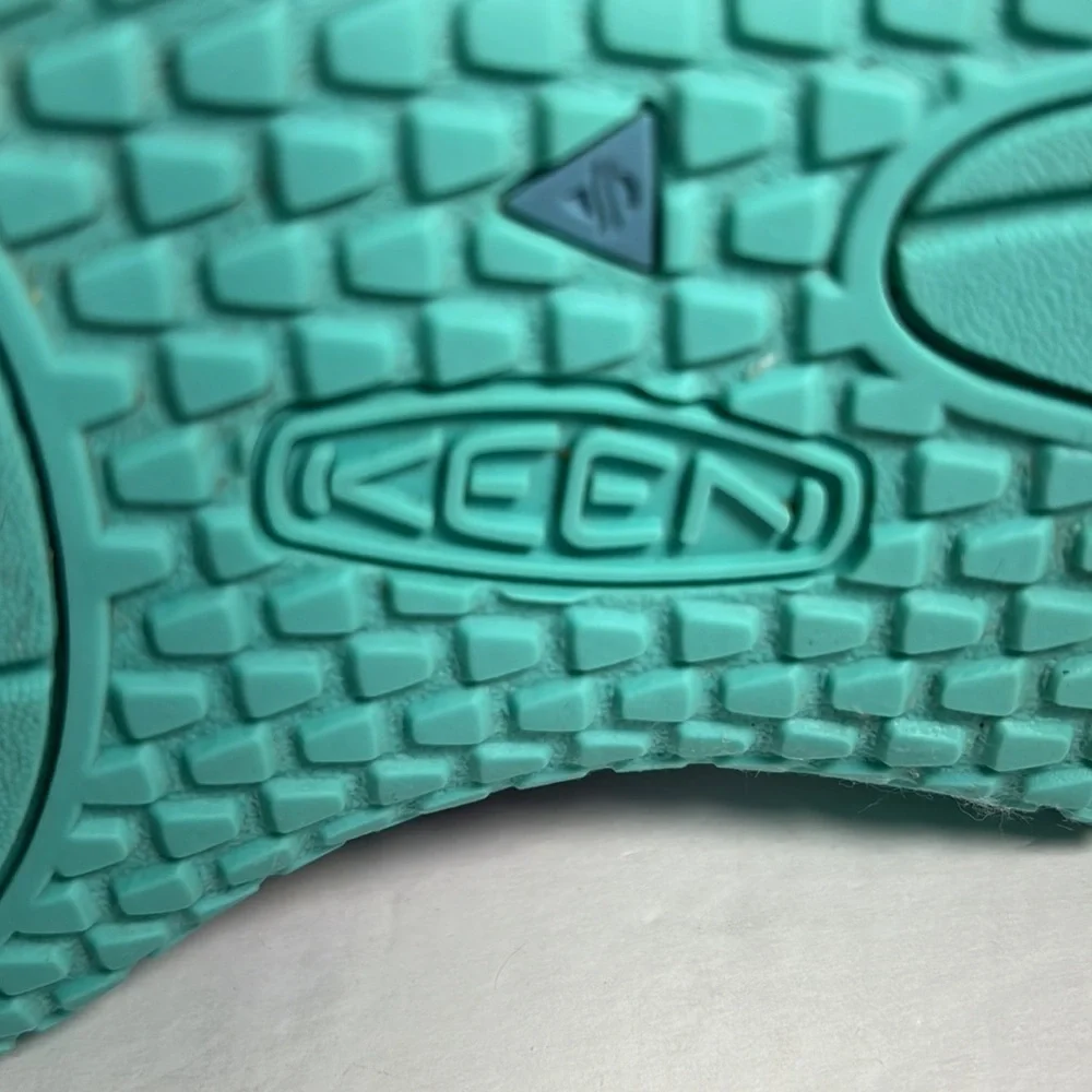Keen Aqua Stop Anatomic Footbed Eco Anti Odor Big Kids Water Shoes Sz 4 Sandals